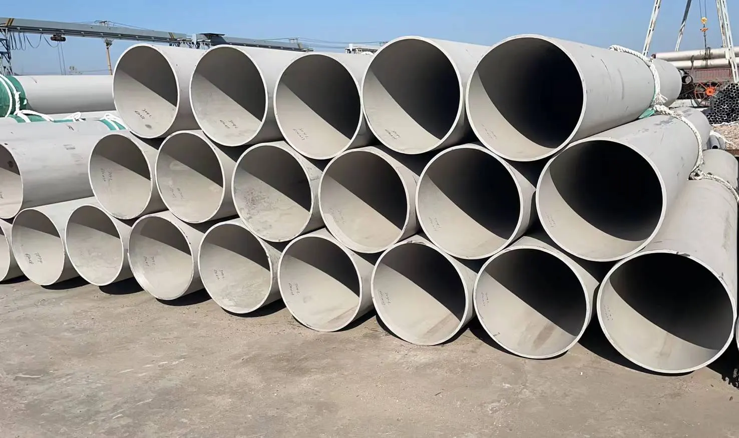 Duplex Nuclear Plant Pipe Manufacturer Exporter in India