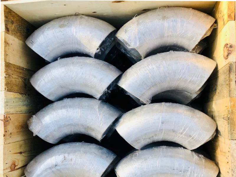 Seaworthy packing of steel materials for international shipment